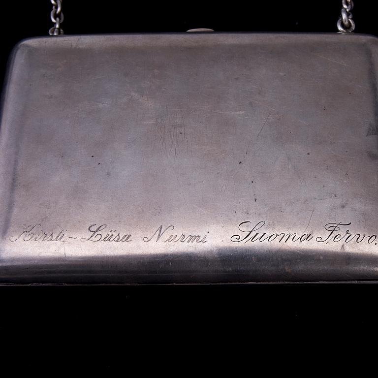 AFTONVÄSKA, silver, keden stämplad Ryssland. 1920-tal. Vikt 324 g.