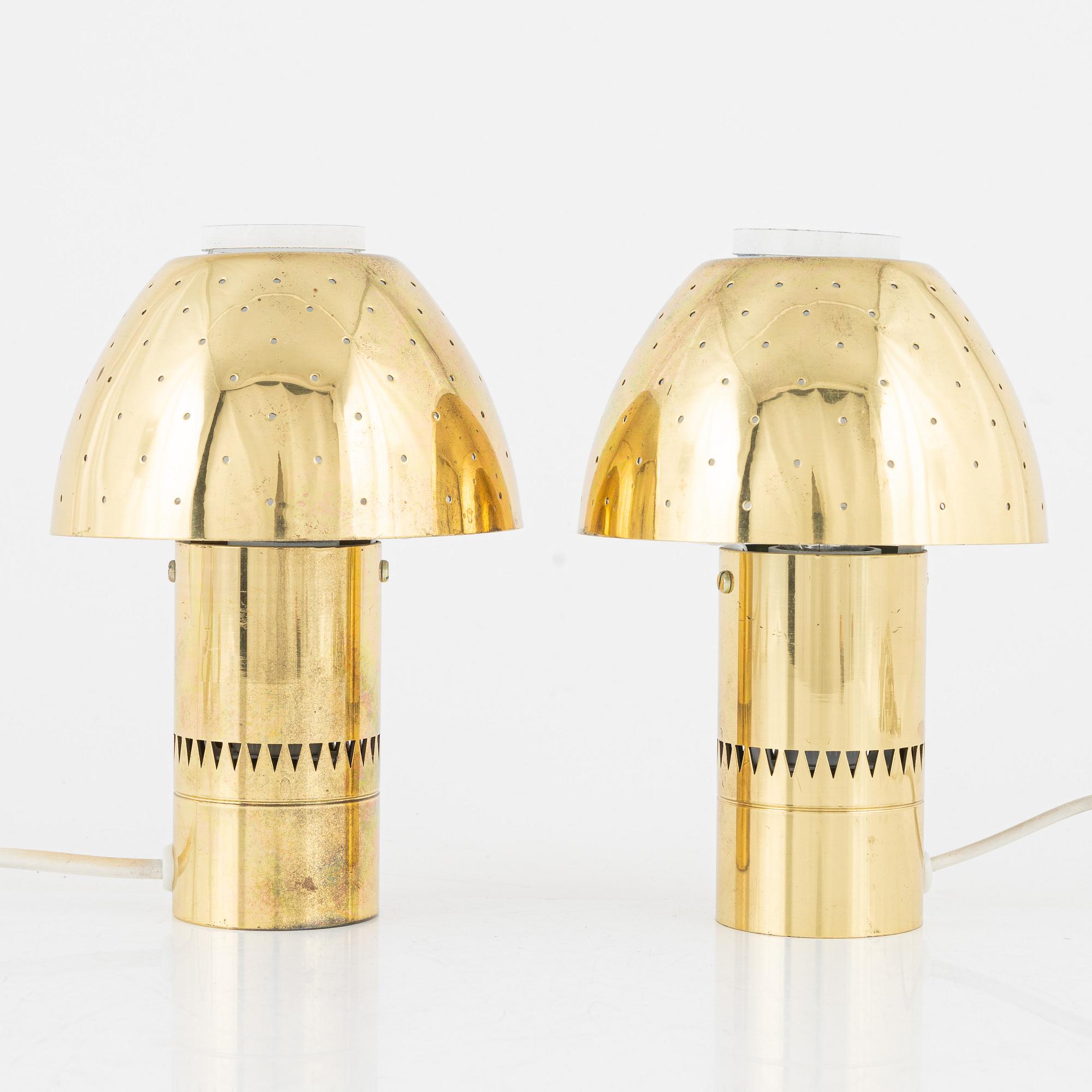 Hans-Agne Jakobsson, bordslampa, ett par, modell B221 "Lysina" Markaryd 1960-tal.