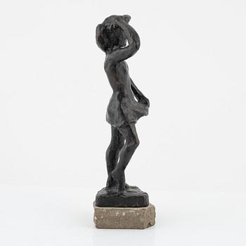 Axel Olsson, skulptur, signerad. Brons, total höjd 34 cm.