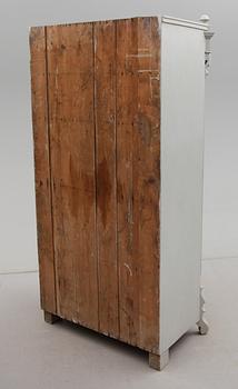 KLÄDSKÅP, sent 1800-tal.