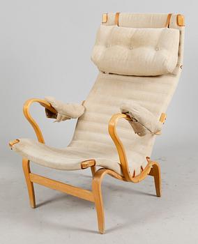 FÅTÖLJ, "Pernilla", Bruno Mathsson, 1900-talets andra hälft.