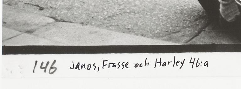 Carl Johan De Geer, "Janos, Frasse och Harley 46:a".