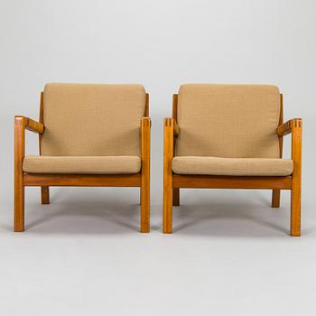 Carl Gustaf Hiort af Ornäs, a pair of late 1950s 'Rialto' open armchairs, Puunveisto Oy - Träsnideri Ab, Finland.