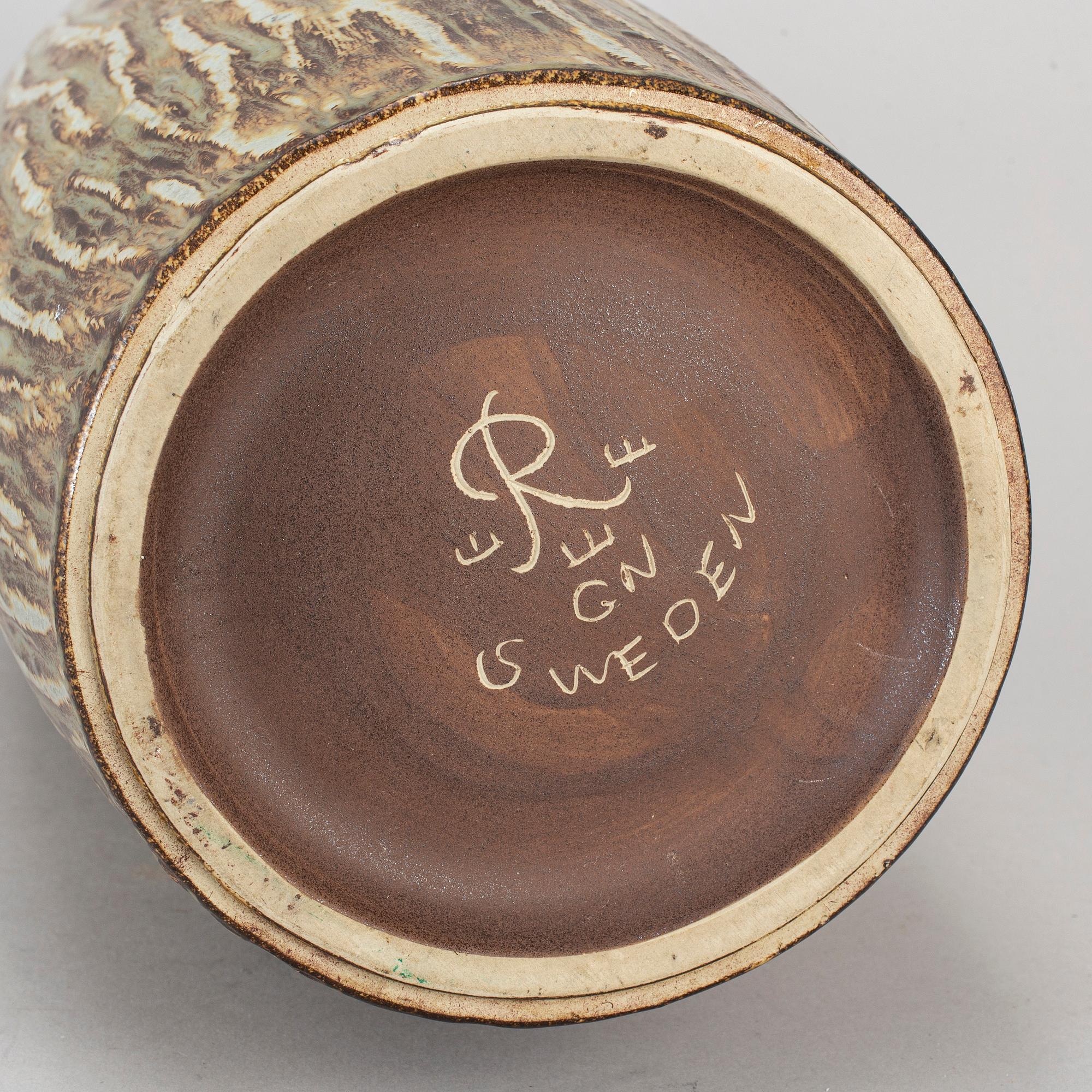 GUNNAR NYLUND, golvvas, stengods, "Rubus", Rörstrand.