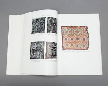 "NORSK BILLEDVEV 1550-1800", 3vol av Thor B. Kielland samt "DOBBELTVEV I NORG" 1 vol av Helen Engelstad. 1953 och 1958.