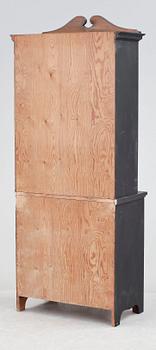 VITRINSKÅP, 1900-talets början.