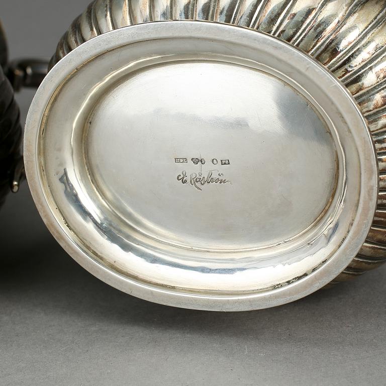 KAFFESERVIS, 3 delar, silver, E Råström, Stockholm 1941, tot ca 1130 gram.