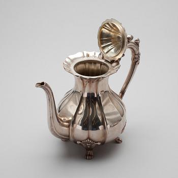 KAFFESERVIS, 3 delar, silver, Kultakeskus, Tavastehus 1942-1947. Tot. vikt ca 1317g.