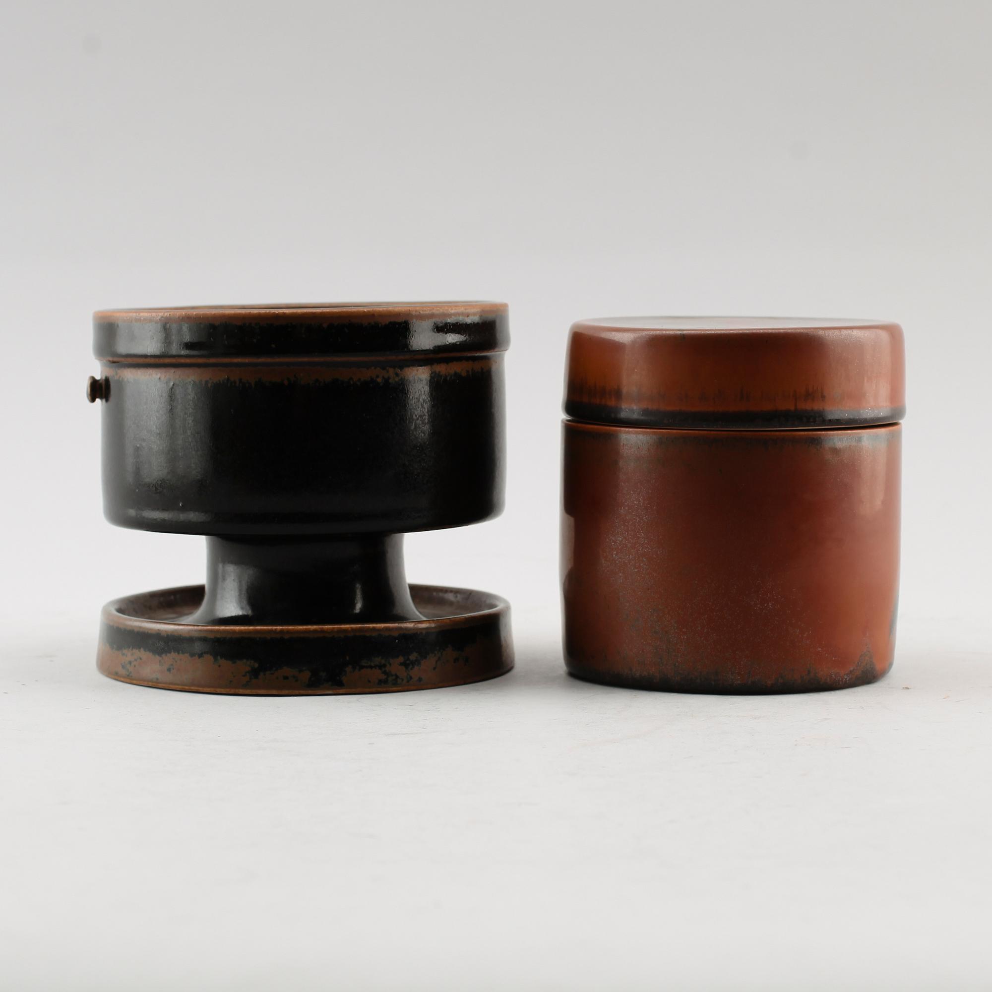 LOCKBURK samt SKÅL PÅ FOT, stengods, Stig Lindberg, Gustavsberg.