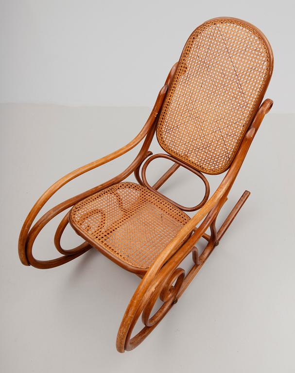 GUNGSTOL, Thonettyp, sekelskiftet 1900.