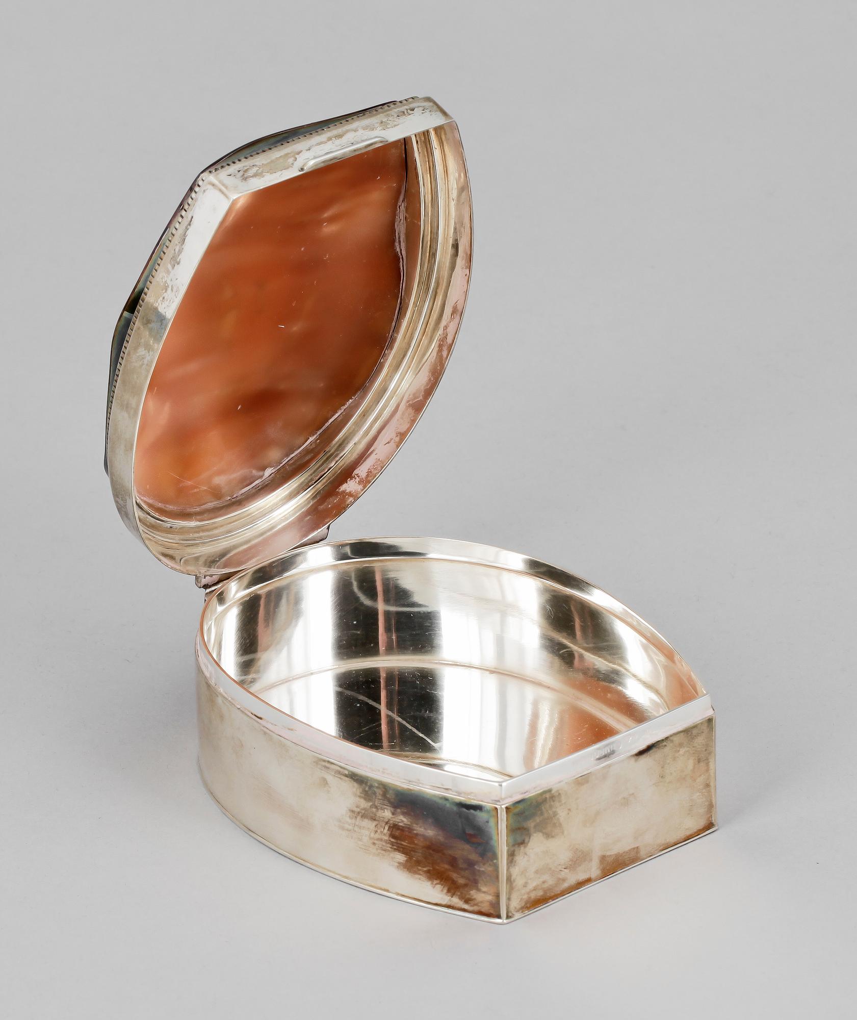 ASK, silver, W A Bolin, 1945. Totvikt ca 212 g.