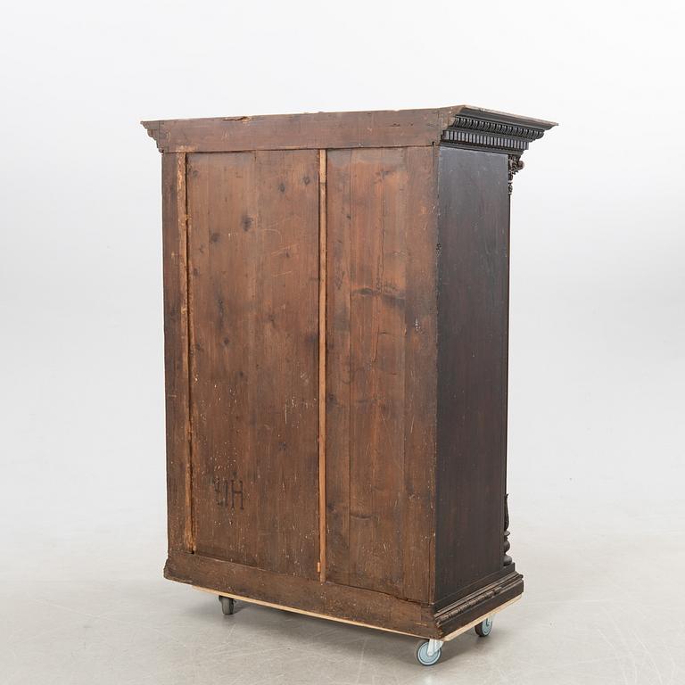 Skåp/garderob barockstil omkring 1900.