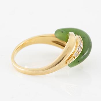 Ring, 18K gold with nephrite and octagon-cut diamonds, Grosse, Germany.