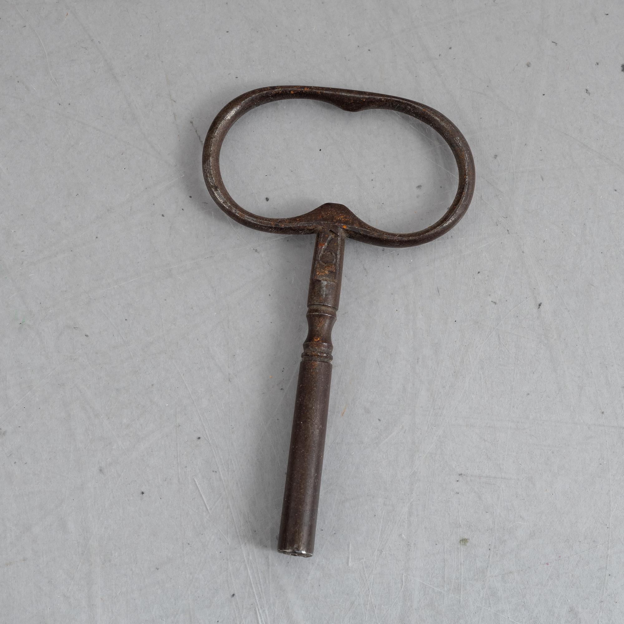 Bordsgarnityr, 3 delar, porslin, Frankrike, 1800-talets mitt/andra hälft.