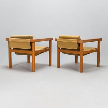 Haroma, Saarinen, and Salo, a pair of armchairs, collaborative artistic design 1960.
