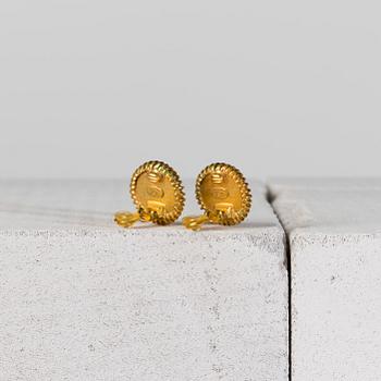 ÖRHÄNGEN, ett par, Chanel.