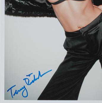 AUTOGRAFBILD, signerad Terry Richardson, 2000-tal.