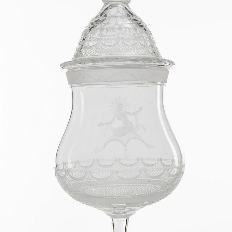 Simon Gate, An "Aurora" lidded glass cup, Orrefors, 1976.