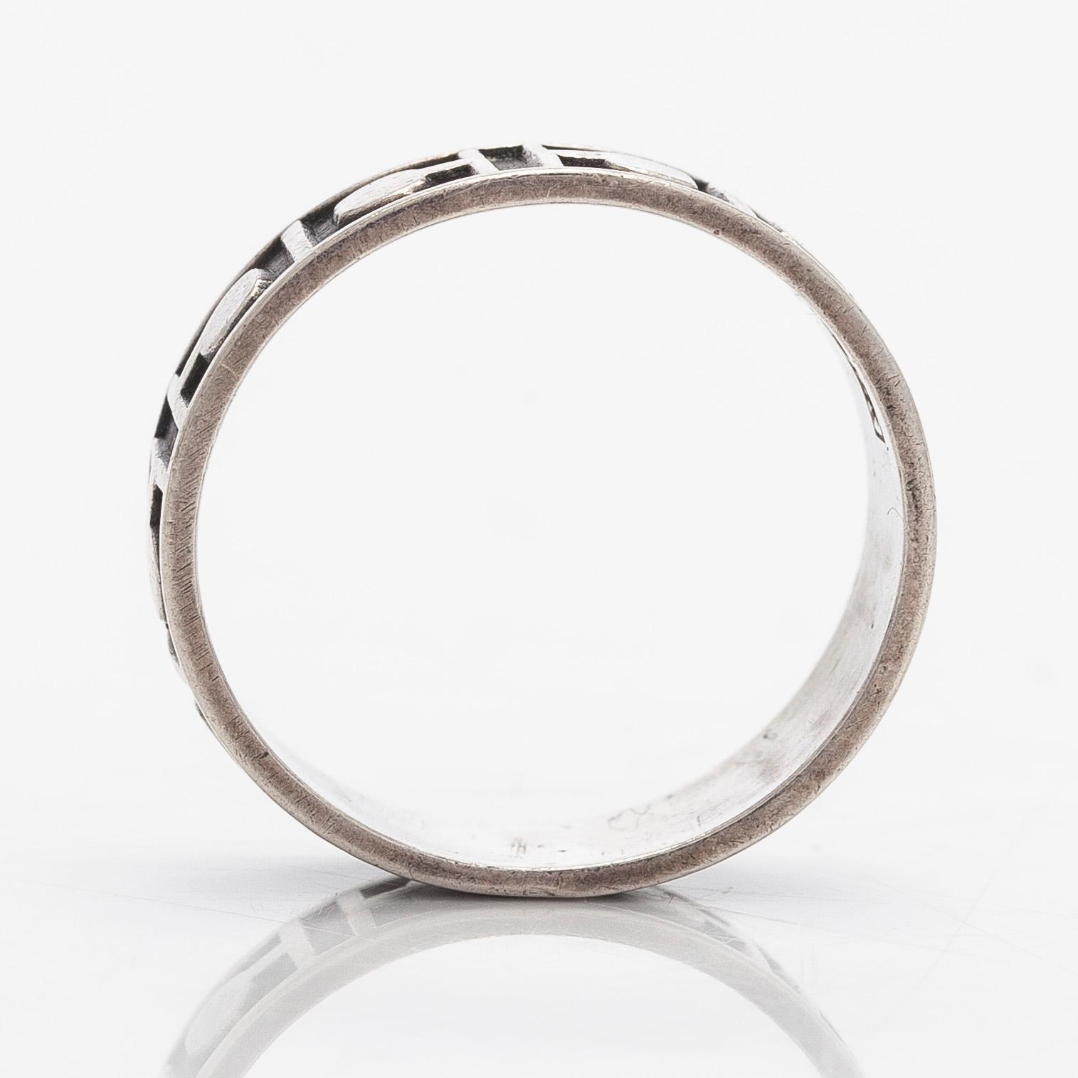 Börje Rajalin, armband och ring, silver. Kalevala Koru, Helsingfors 1973.