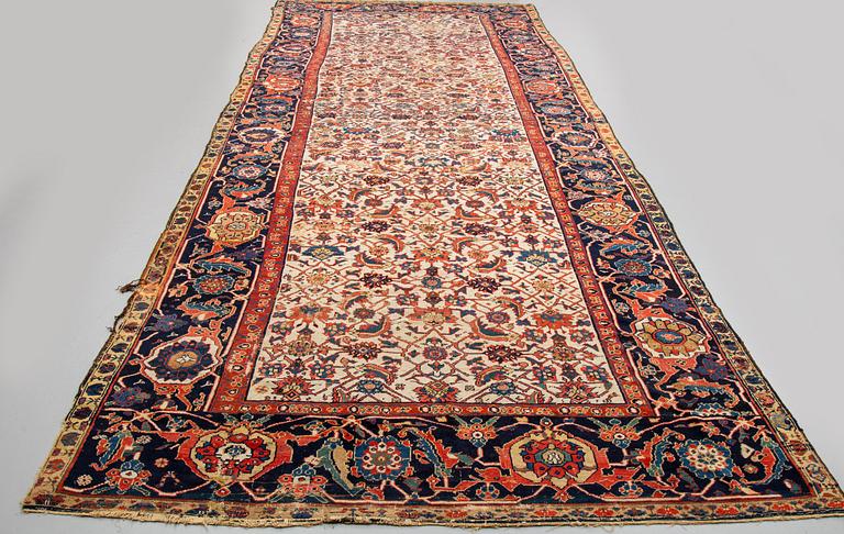 Matto, antique Azerbaijan, 19th century or older, ca 466,5 x 185 cm.