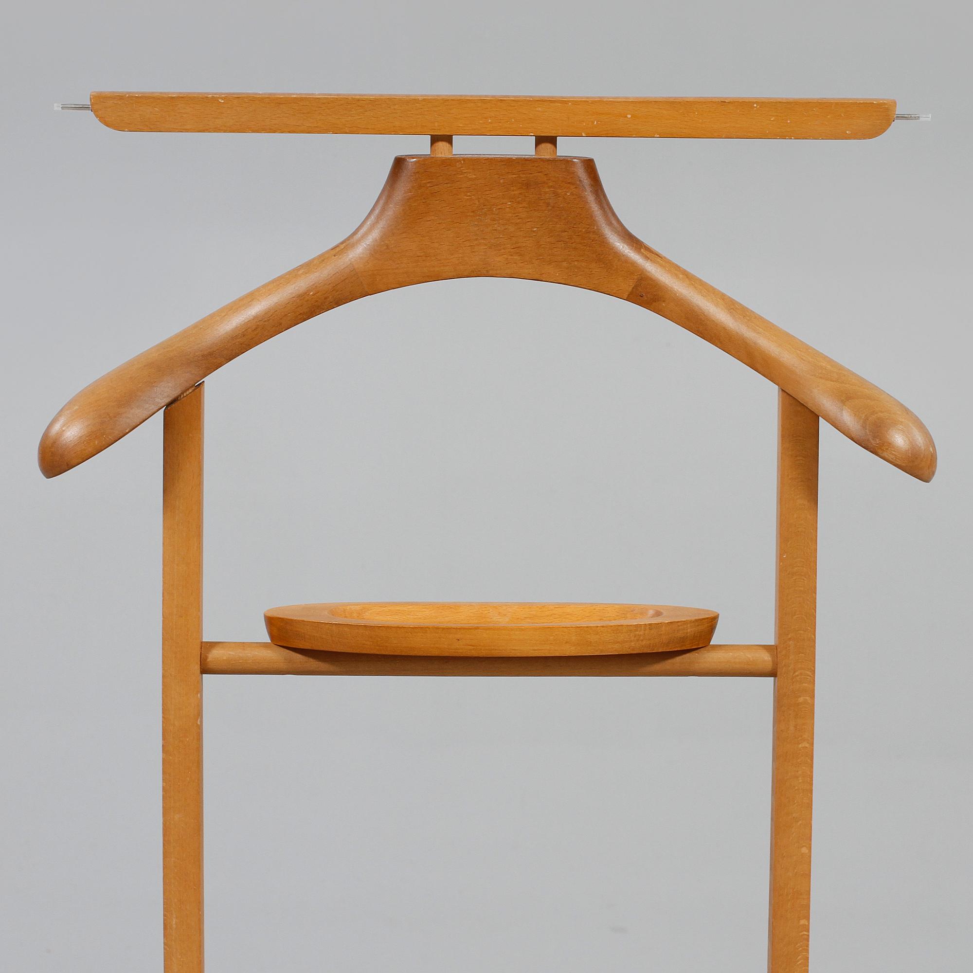 HERRBETJÄNT, 1900-talets andra hälft.