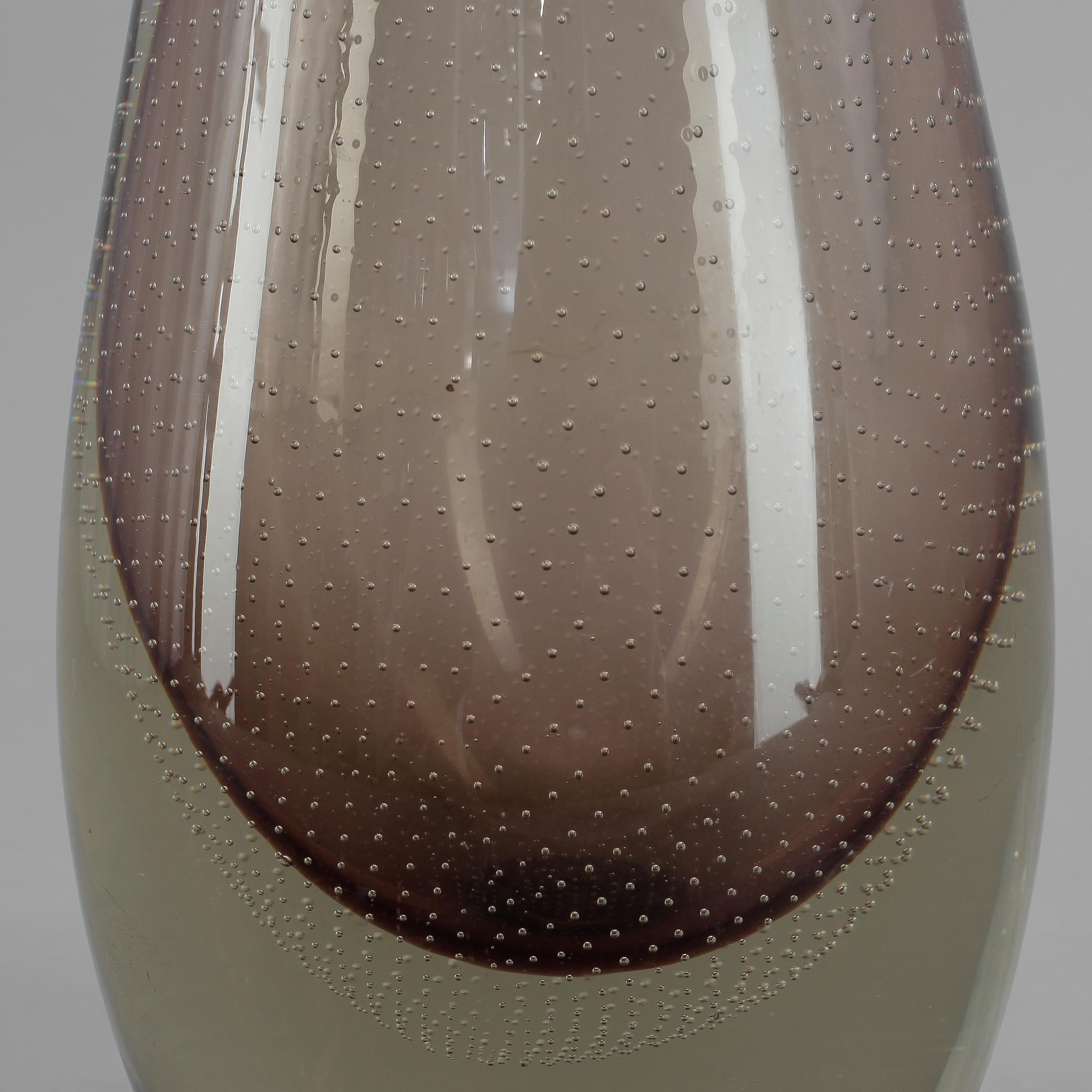VAS, glas, Gunnel Nyman, Nuutajärvi Notsjö, daterad 1947.