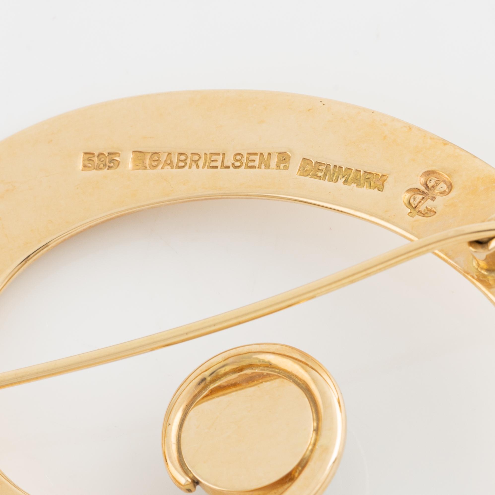 Bent Gabrielsen, 14K gold, with cabochon cut blue stone brooch, Denmark.