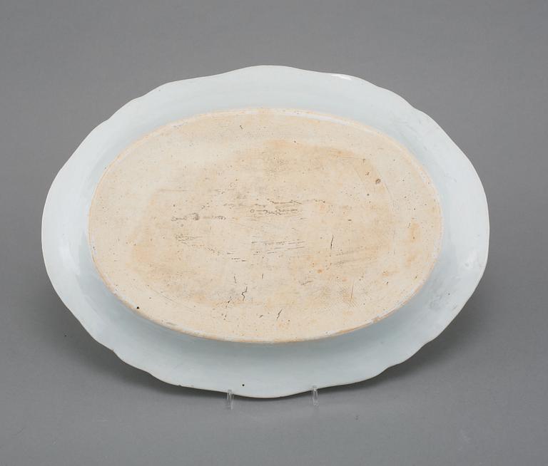 STEKFAT, porslin, Kina, qianlong (1736-95).