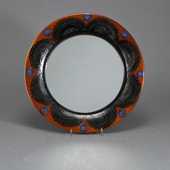 SPEGEL, ram i keramik, Hilkka-Liisa Ahola, Arabia, Finland, 1900-talets andra hälft.
