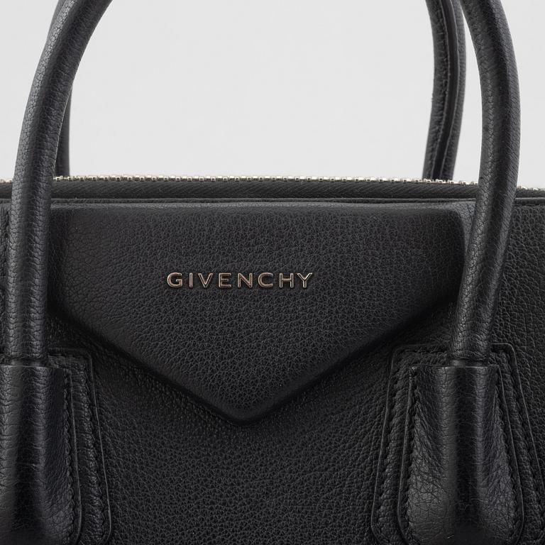 Givenchy, väska. "Antigona".