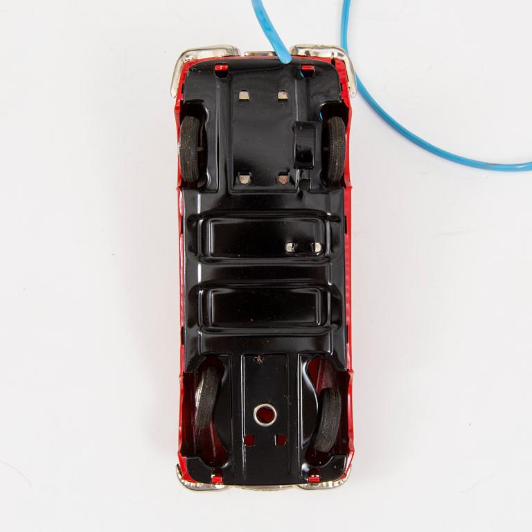 Two tinplate toy cars Japan 1960s.