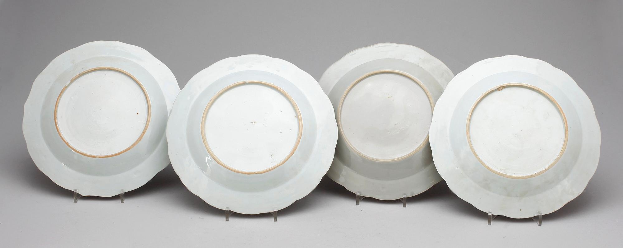 TALLRIKAR, 4 st, porslin, Qianlong, Kina, 1700-tal.