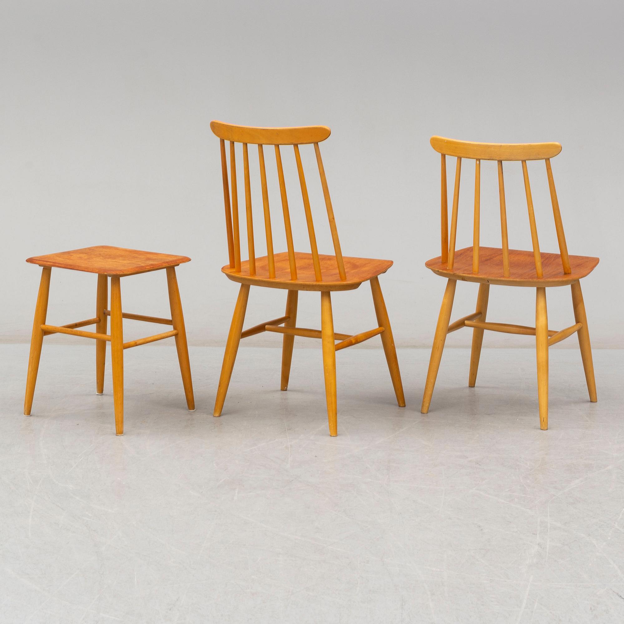 STOLAR, 3+2 samt PALL, Edsbyverken, varav tre märkta Fanett, Edsbyverken, 1950-tal.