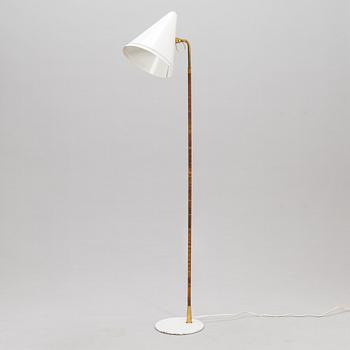 Paavo Tynell, a mid-20th century K10-10 floor lamp for Idman.