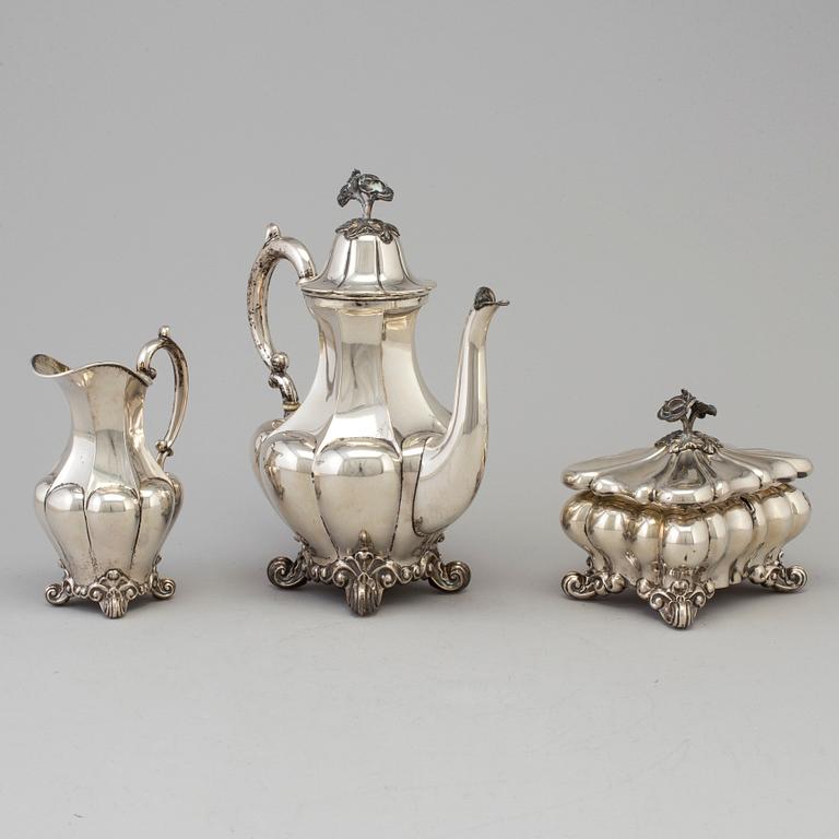 CG Hallberg, KAFFESERVIS, 3 delar, silver, rokokostil, Stockholm 1925.