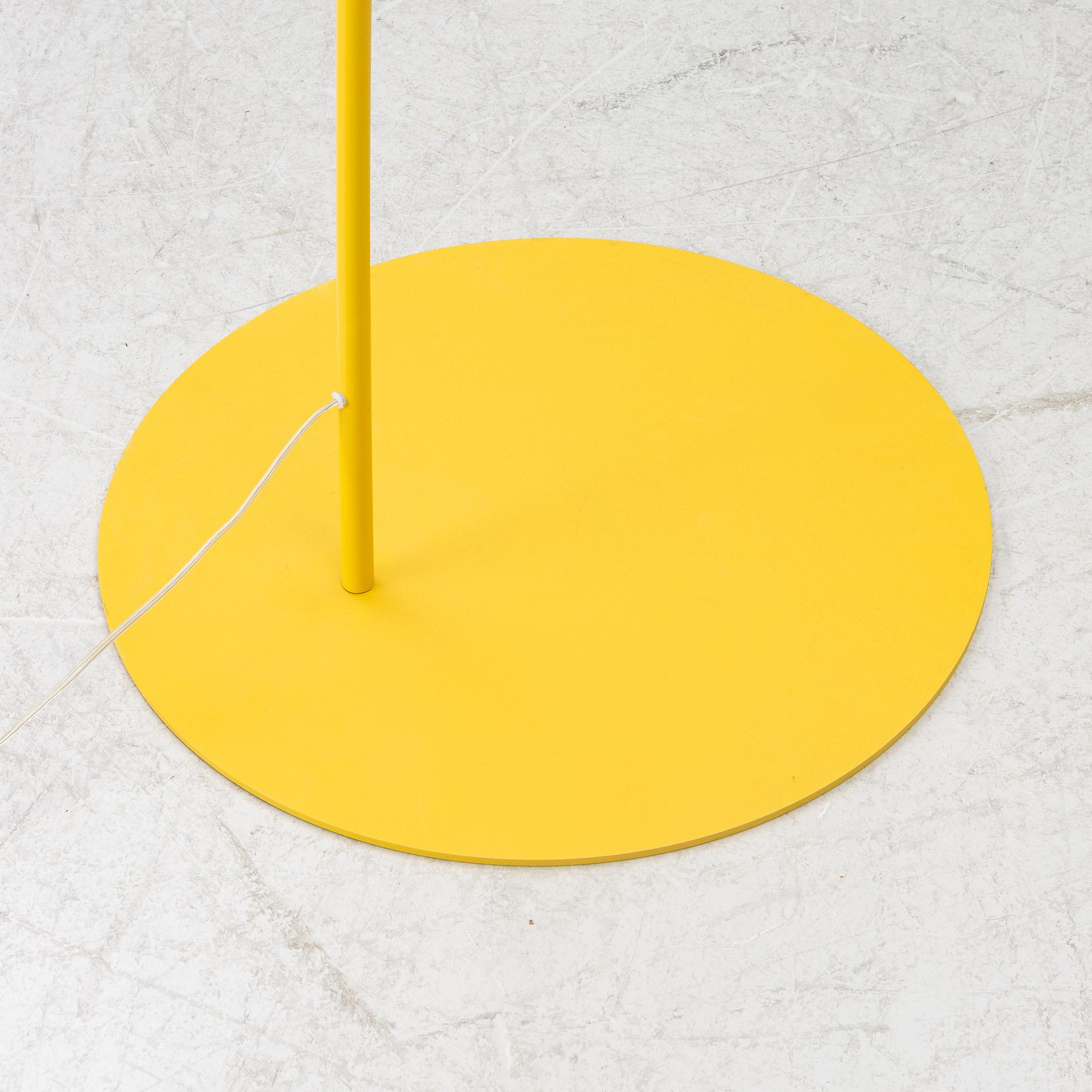 Marc Sadler, Floor lamp, “Twiggy”, Foscarini, Italy.