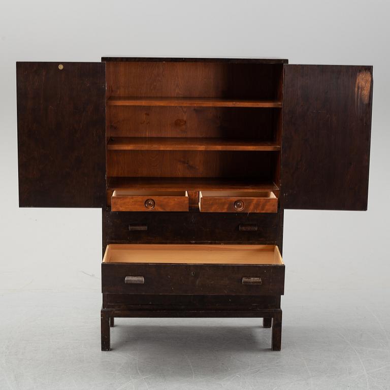 A Typenko cabinet with drawers by Axel Einar Hjorth for AB Nordiska Kompaniet, 1930's.