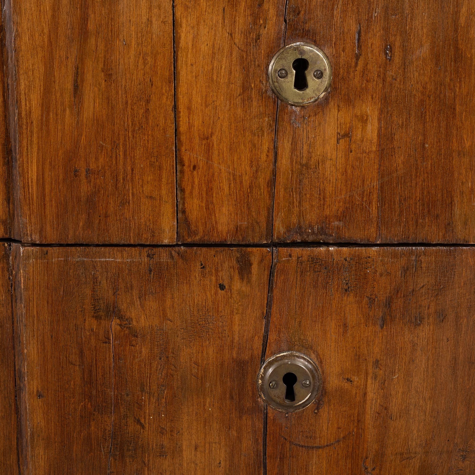 Byrå, Gustavianskt provinsarbete, 1700-tal.