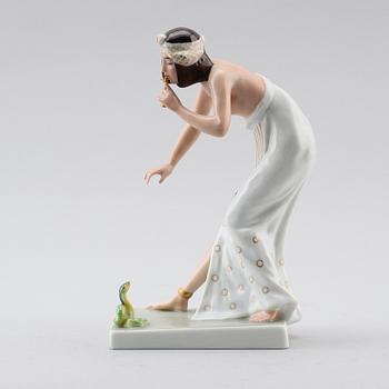 FIGUR, porslin, Berthod Boehs, Rosenthal, 1900-talets första hälft.