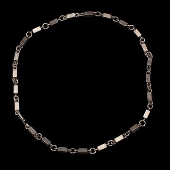 HALSLÄNK, sterling silver, signerad Wiwen Nielsson 1952.