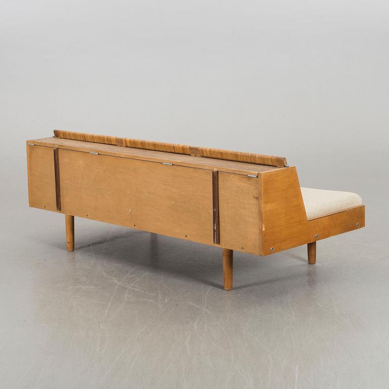 HANS J WEGNER, bäddsoffa, Getama, brännmärkt.