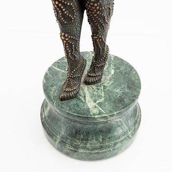 An Art deco style sculpture.