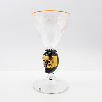 Bertil Vallien, Pokal, "Head first", lim. ed., Kosta Boda.