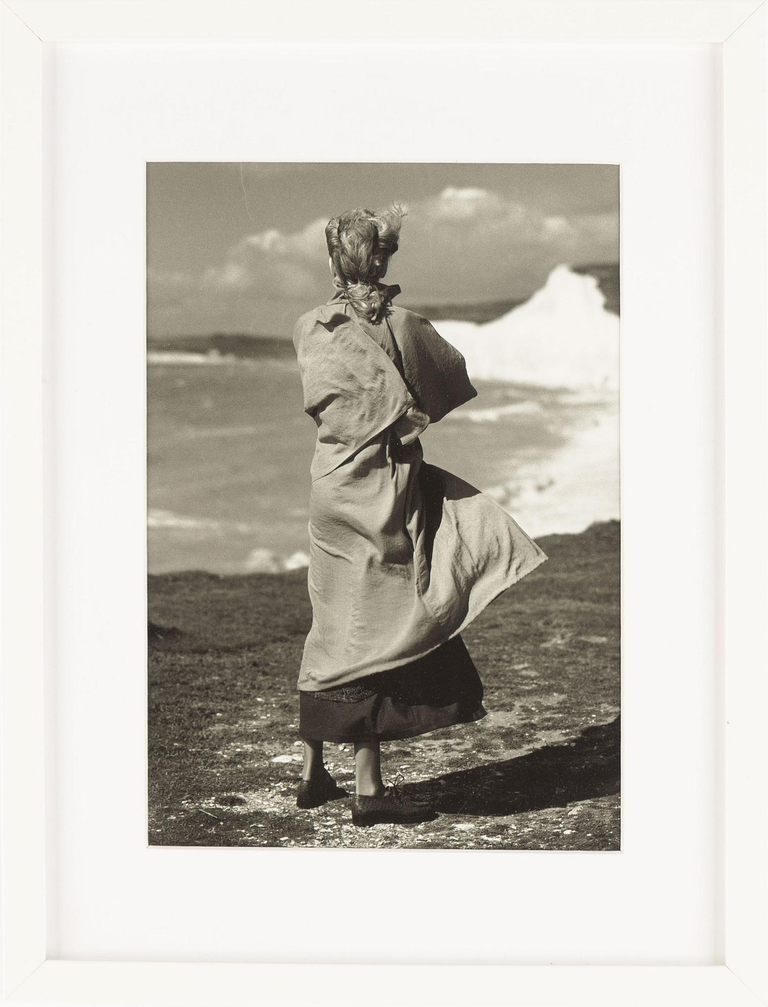 Albert Watson, book, "UFO (Unified Fashion Objectives)".