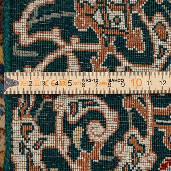 Matta, Täbris, figural, ca 152 x 100 cm.