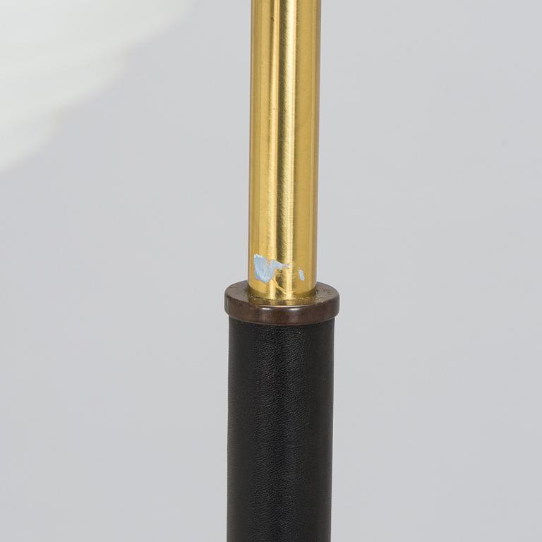 Alvar Aalto, golvlampa, A811, Valaistustyö.