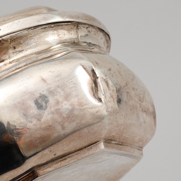 SKRIN, silver, möjligen Tyskland, omkring 1800.