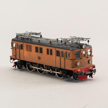 an electric locomotive litt Dg-207 from Jeco.