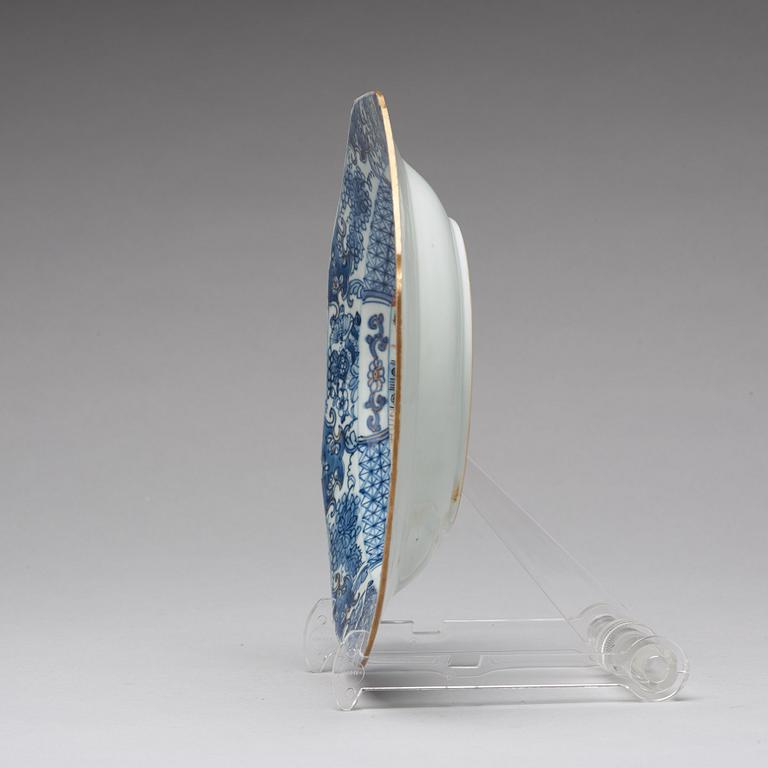 TALLRIKAR, sex stycken, kompaniporslin. Qingdynastin, Qianlong (1736-95).