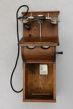 VÄGGTELEFON, Telegrafverkets Verkstad, Nynäshamn, 1900-talets första hälft.